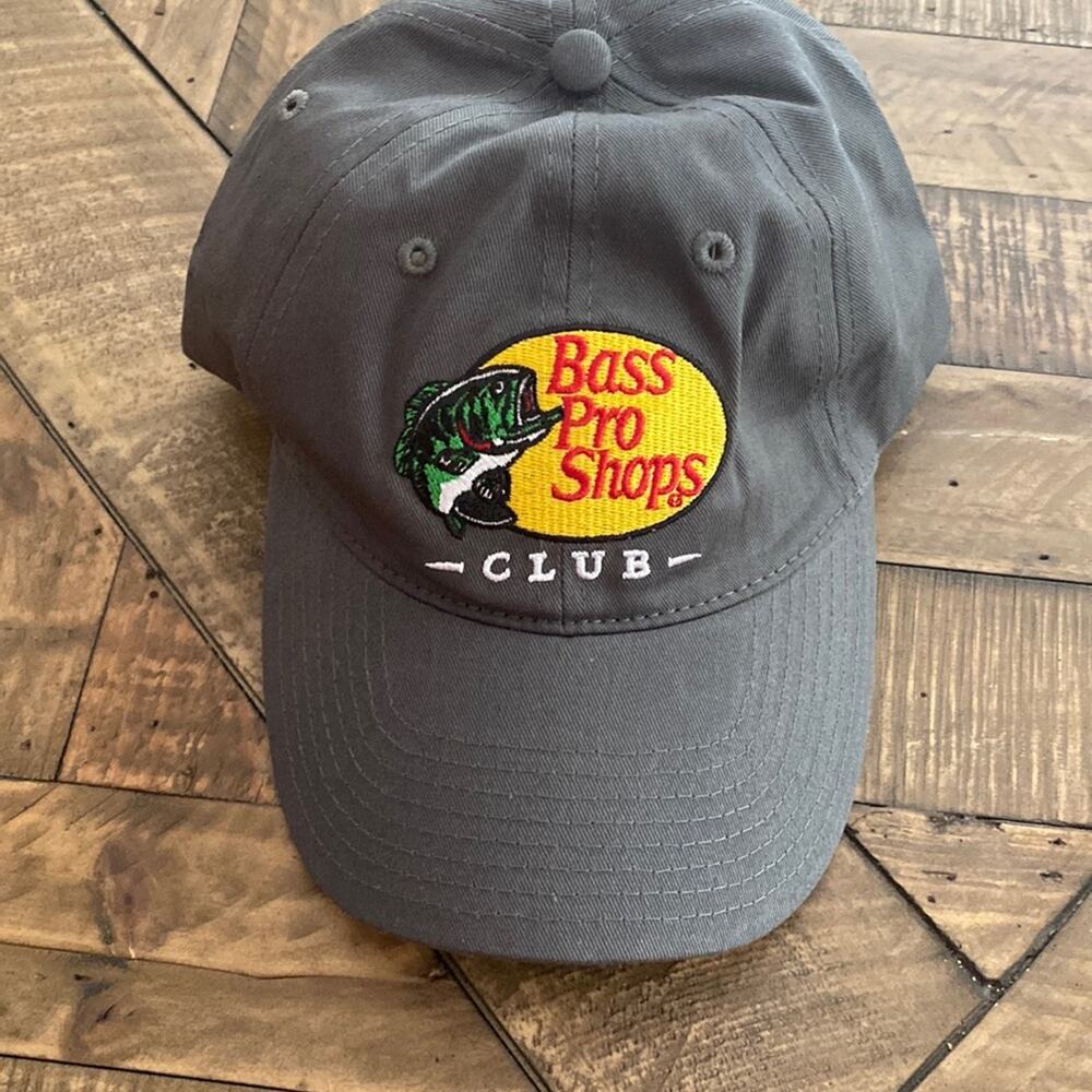 Bass Pro Shops Club Gray Hat. Adjustable
